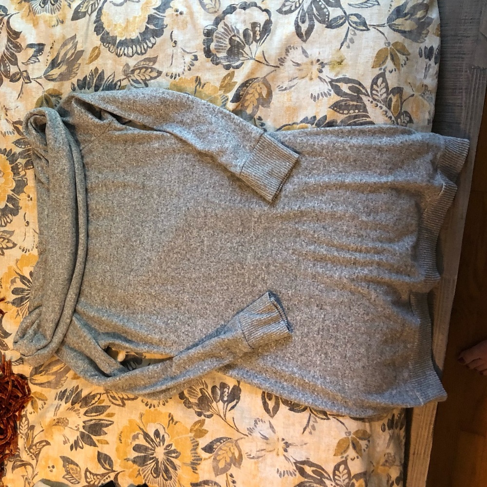 Knit Cold Shoulder top